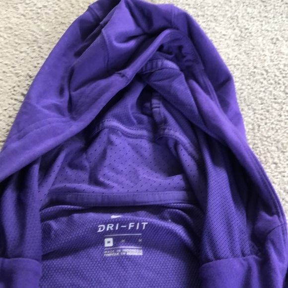 MENS NIKE ZIP UP JACKET. WASHINGTON BASKETBALL. Medium - Picture 5 of 6